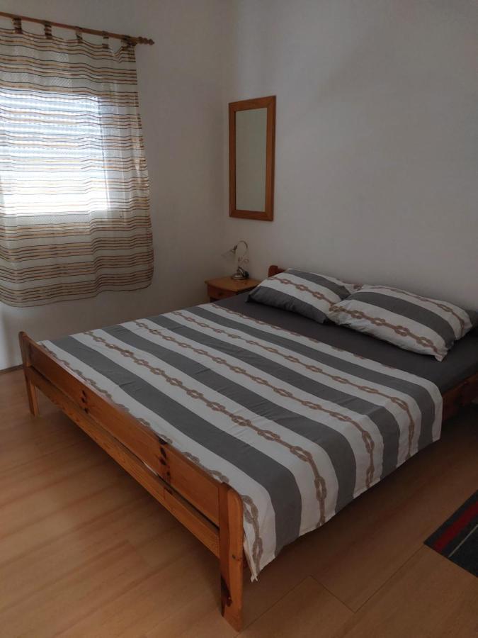 Apartman Nardi Vir Eksteriør billede